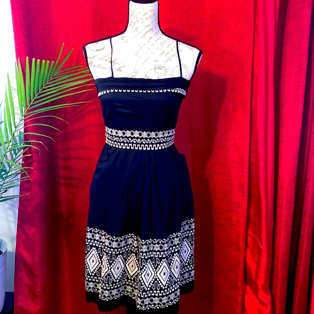 Yoana Baraschi | black dress with cream embroidery | size Xs